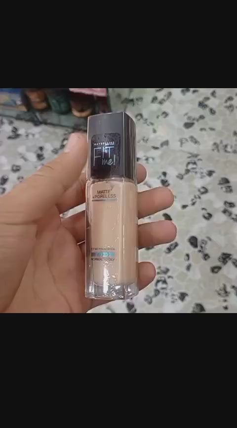 Maybelline Fit Me Matte & Poreless Liquid Foundation 115 Ivory – Long-Lasting Natural Look Daily Makeup – 30ML